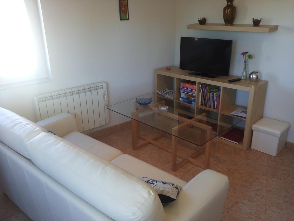 Vut Los Telares Muralla Ávila 部屋 写真