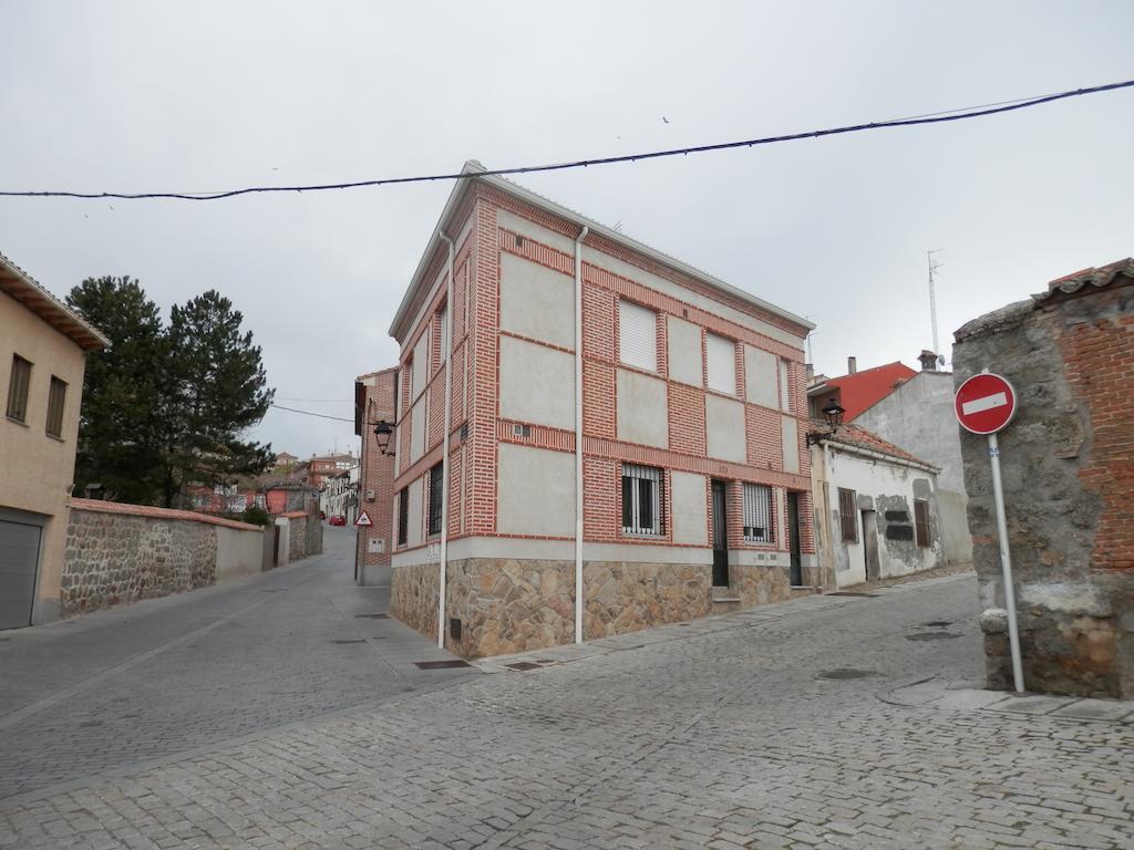 Vut Los Telares Muralla Ávila 部屋 写真